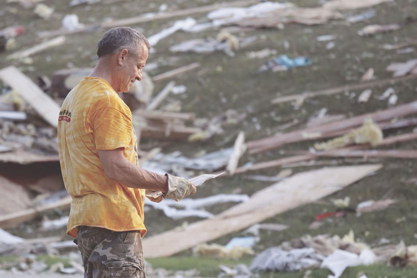 VIDEO OF ROME EXPLOSION Crews continue to sift through debris
