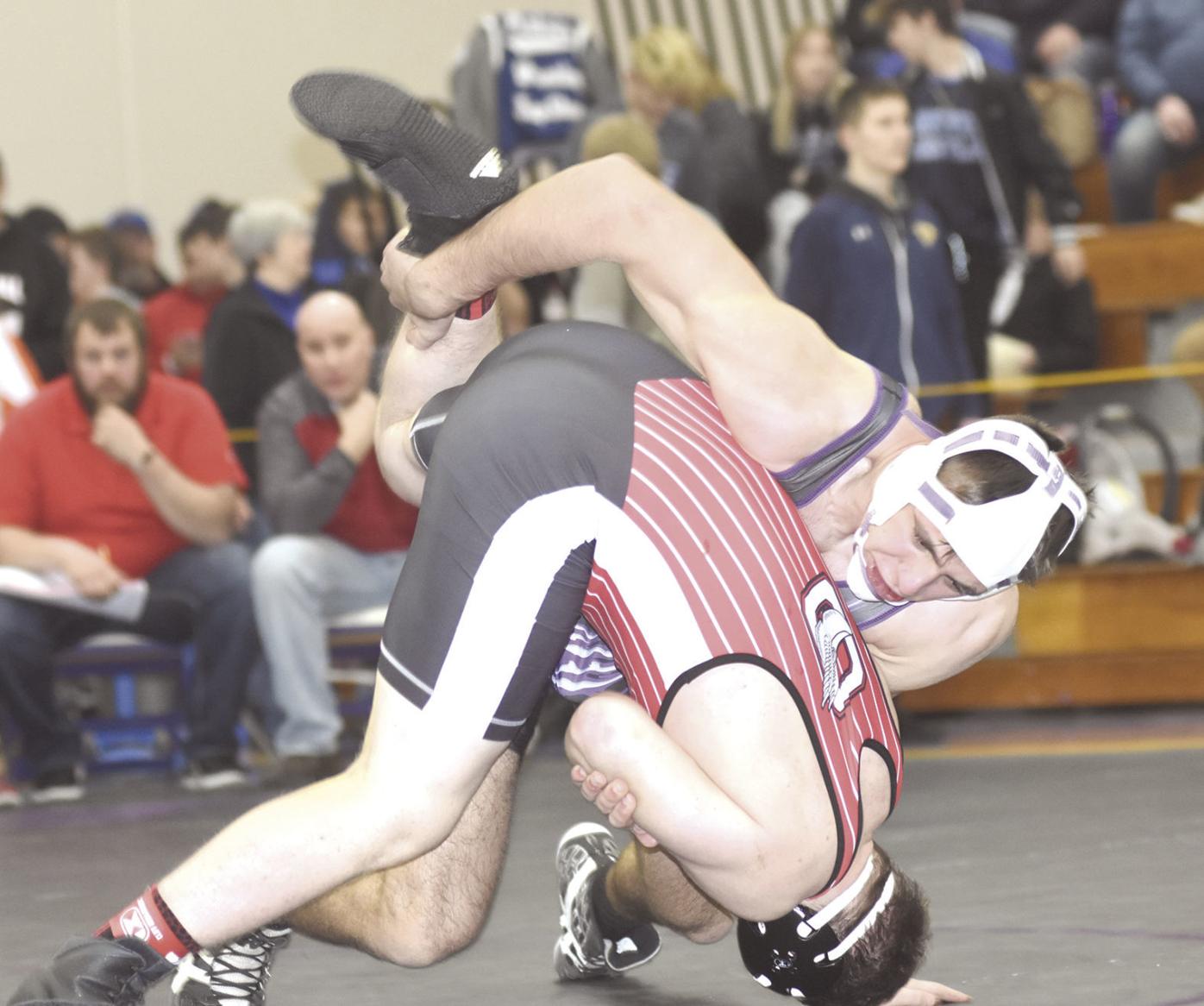 Wiaa D3 Wrestling Pronschinske Rewrites Regional Troubles Follows Brother S Footsteps Sports Dailyunion Com