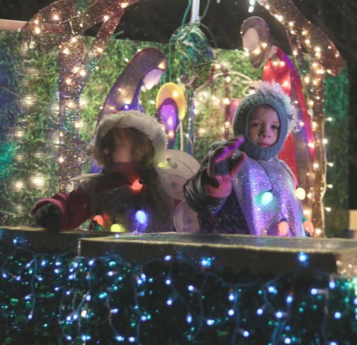 Helenville lighted parade marches on through wintry mix Jefferson