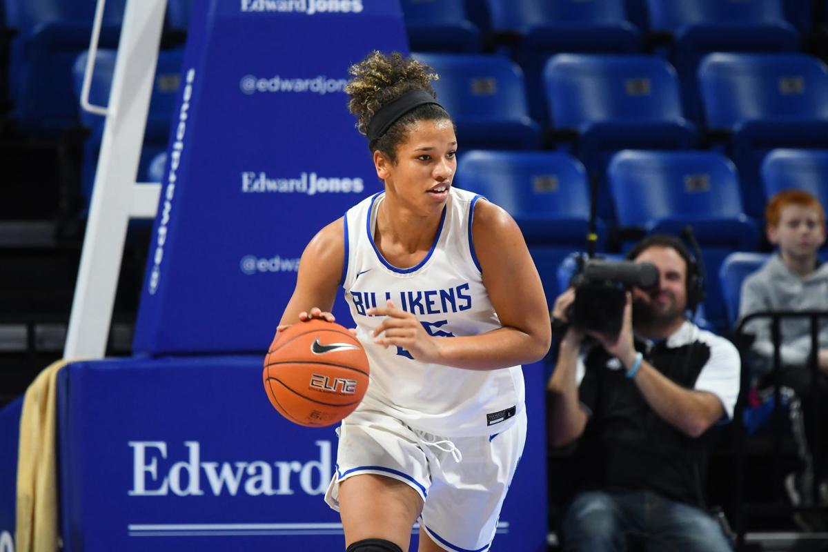 Whitewater Girls Basketball Smith Traore Settling In Under Arch