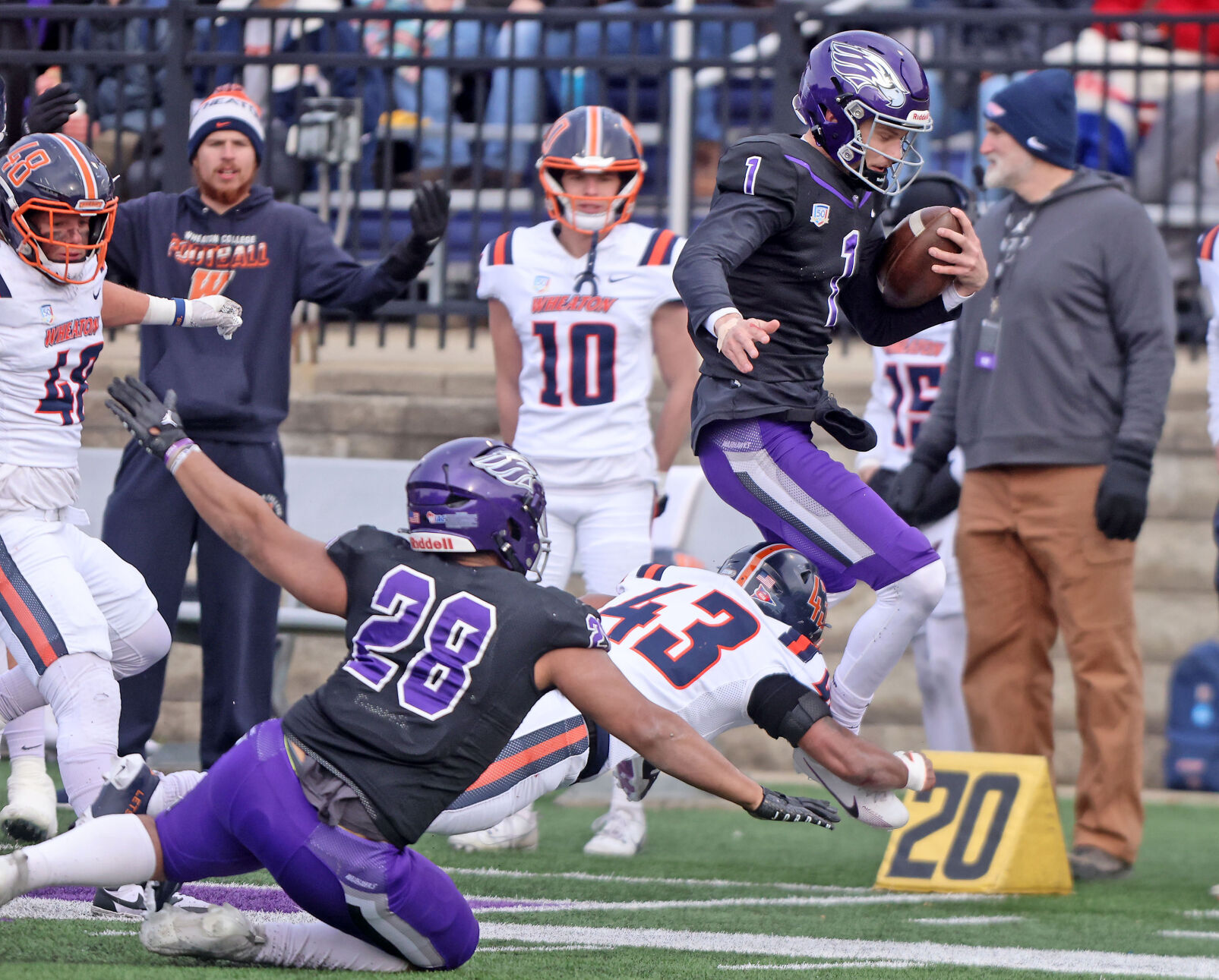 'Battle-tested' UW-Whitewater Advances In D-III Football Playoffs After ...