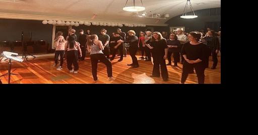 Swing dance lessons conclude Fort's holiday festivities - Vimarsana News
