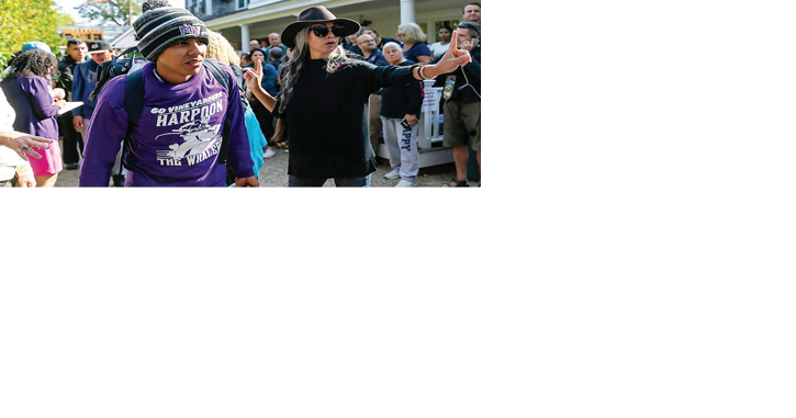 Governor's aides added to migrants lawsuit | News - Vimarsana News