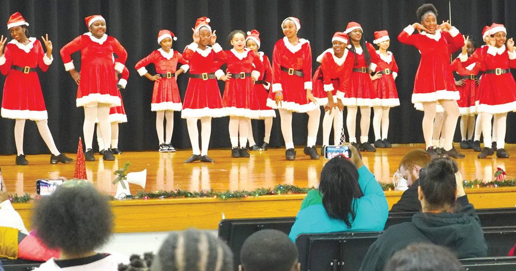 NAACP and local schools celebrate the holidays and students’ achievement