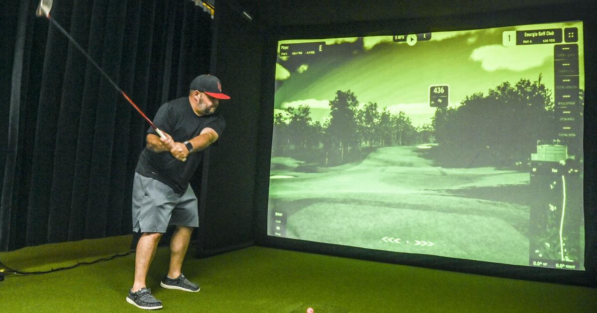 Indoor golf, a pet spa and more highlight local business changes