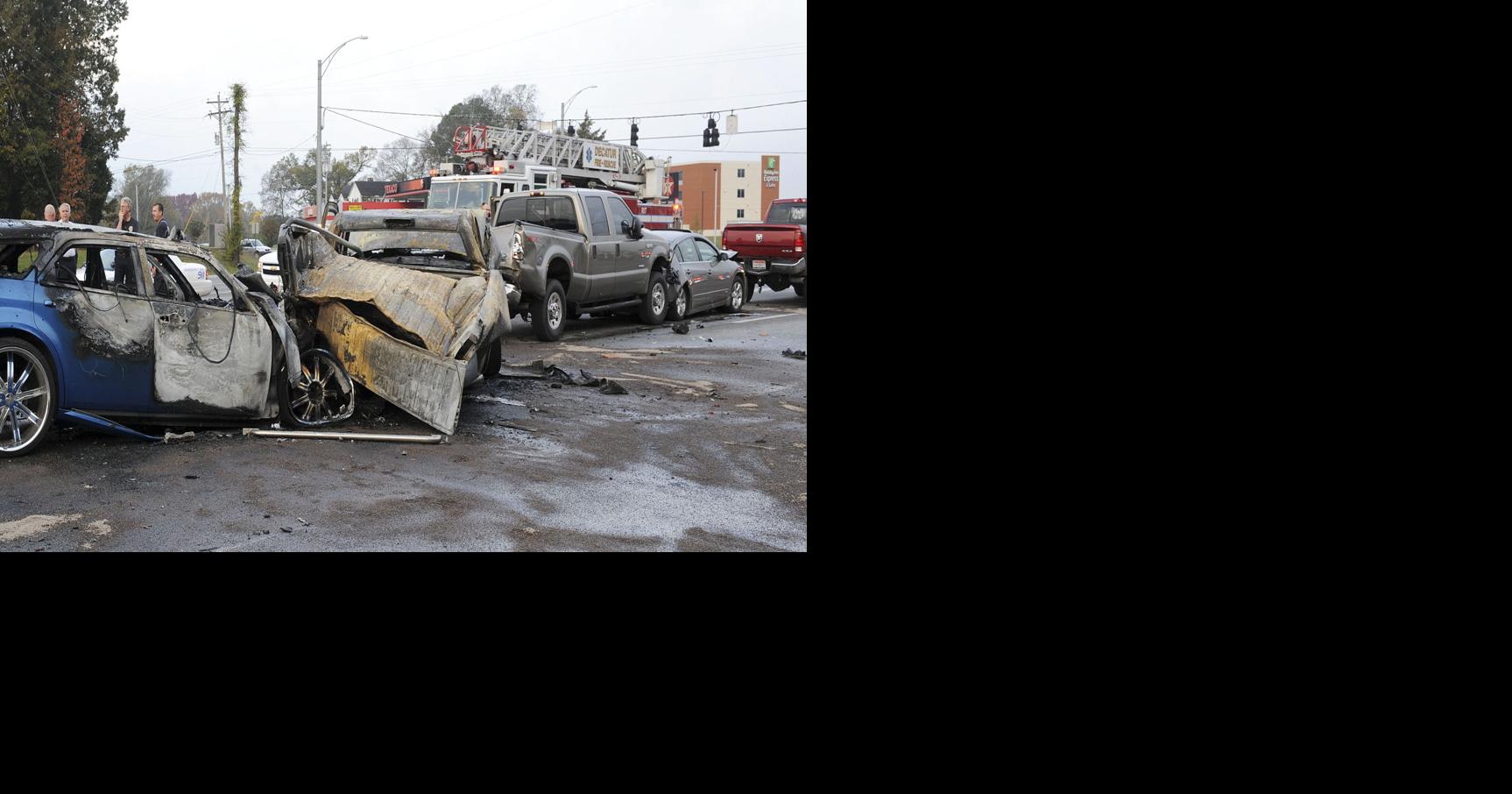 Site of 8-car wreck cleared on Beltline; 2 people injured | Decatur ...