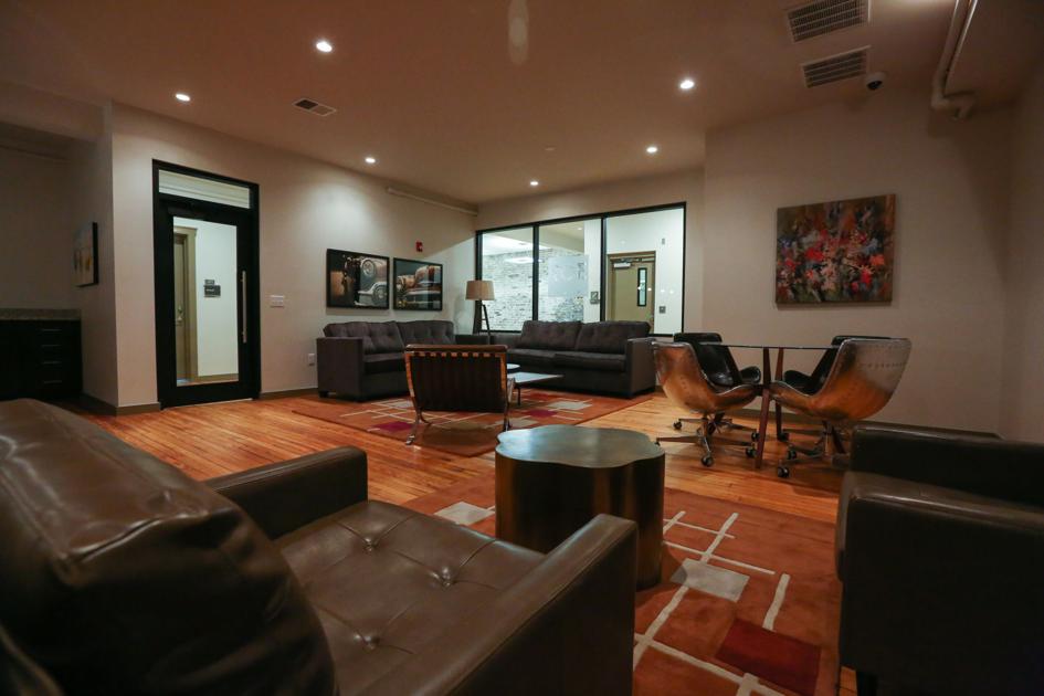 Residents begin moving into the new downtown loft apartments | Decatur