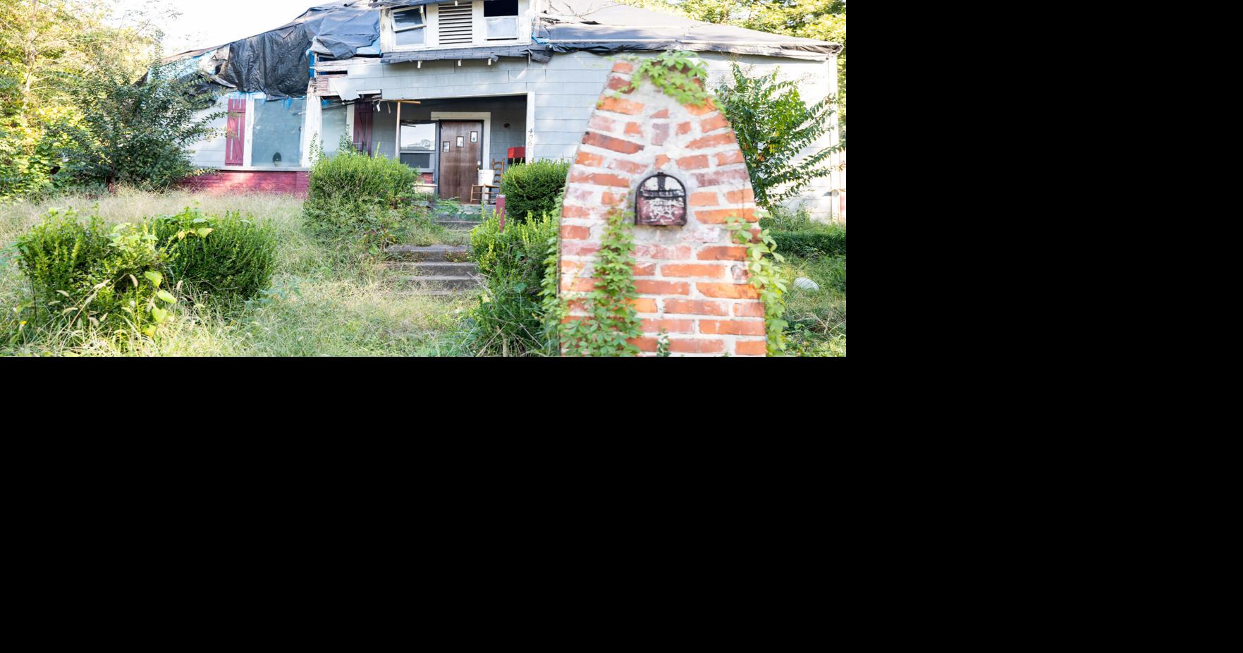 Council approves demolition of last homes condemned from 2018 storms ...