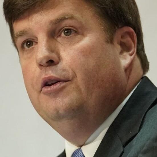 Alabama official calls for firing of transgender Space Camp employee after parent speaks out - Vimarsana News