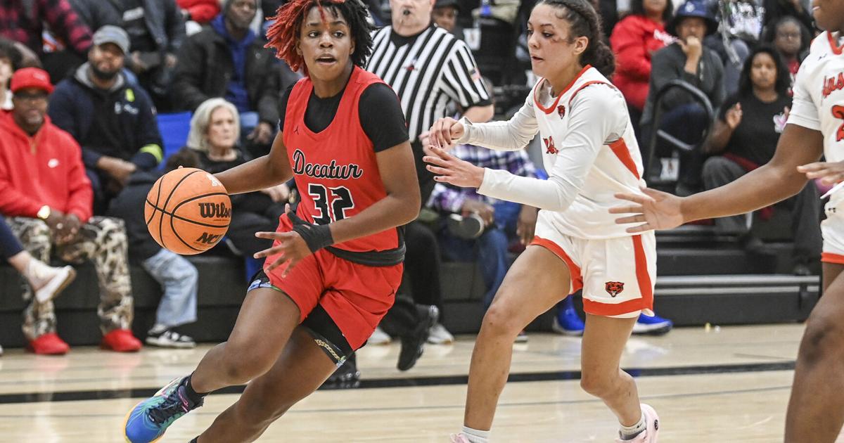 Decatur debuts in top 10 for first time in 15 years | High School ...