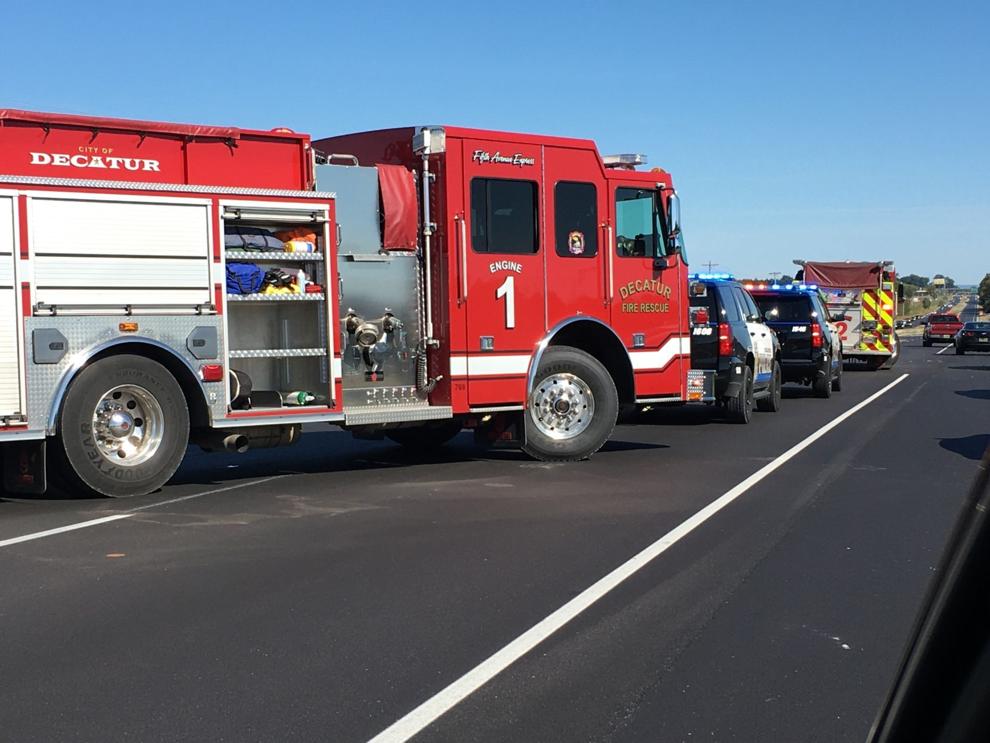 Decatur police investigate crash in which vehicle left scene Local