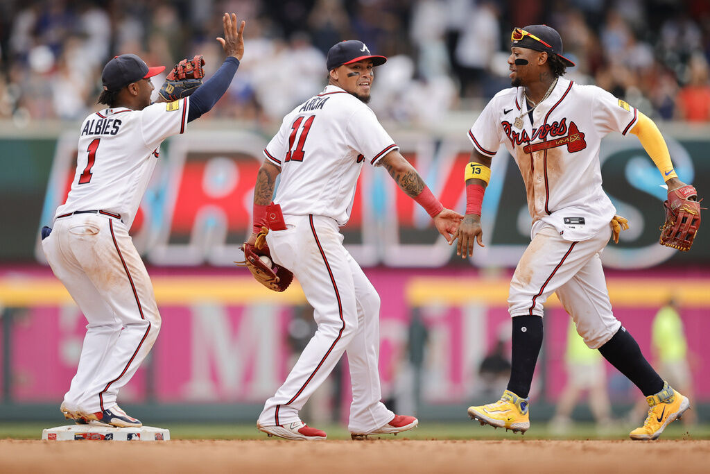 Ozuna hits go-ahead, 3-run homer, Strider gets 20th win as Braves