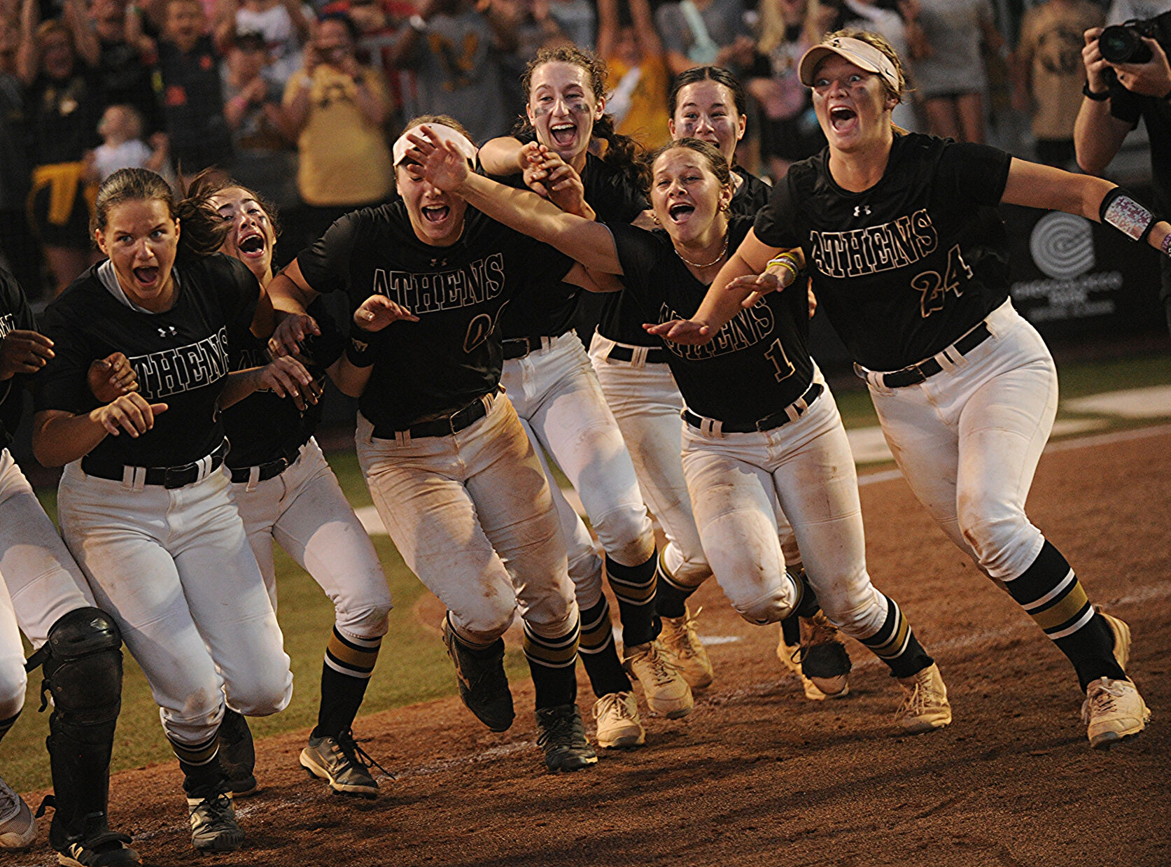 Athens Wins Class 6A Softball Championship in Thrilling Fashion