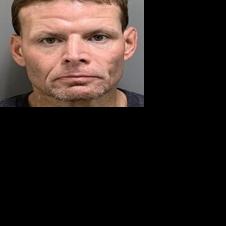 Affidavit: Son hit father with metal pipe - Vimarsana News