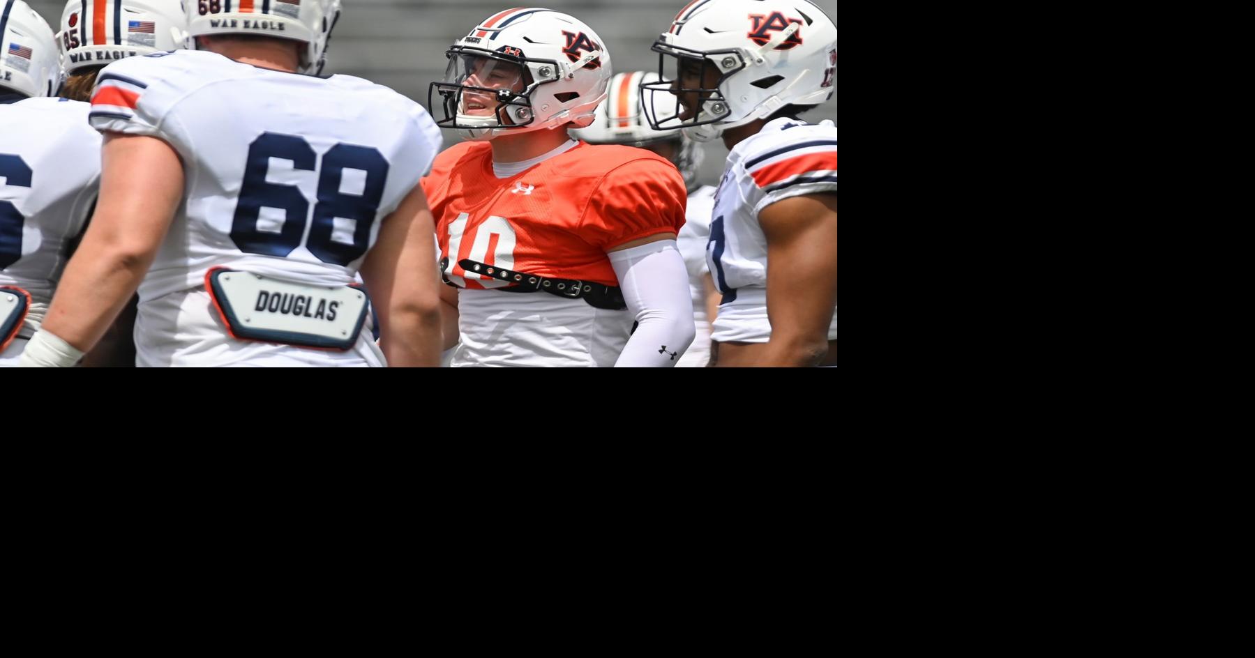 A fresh look Auburn shows new formations, concepts on ADay Auburn