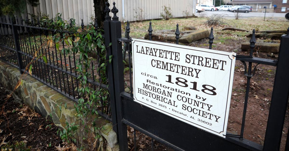 Cemeteries a valuable source for history | Decatur | decaturdaily.com