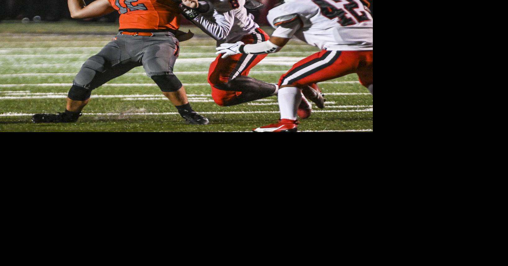 DecaturDaily.com - Bailey, Davis leading Austin offense together image