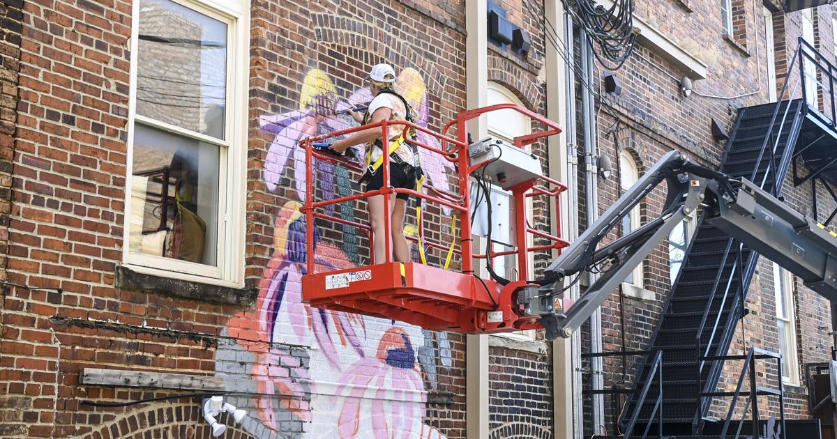 New Mural Decatur Square Huge downtown mural to depict symbols of Decatur | Local News ...