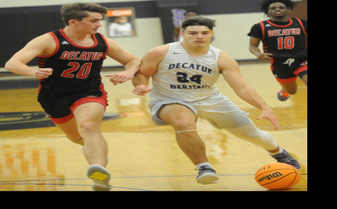 DecaturDaily.com - Kyle’s last second 3 lifts Decatur Heritage over Decatur image
