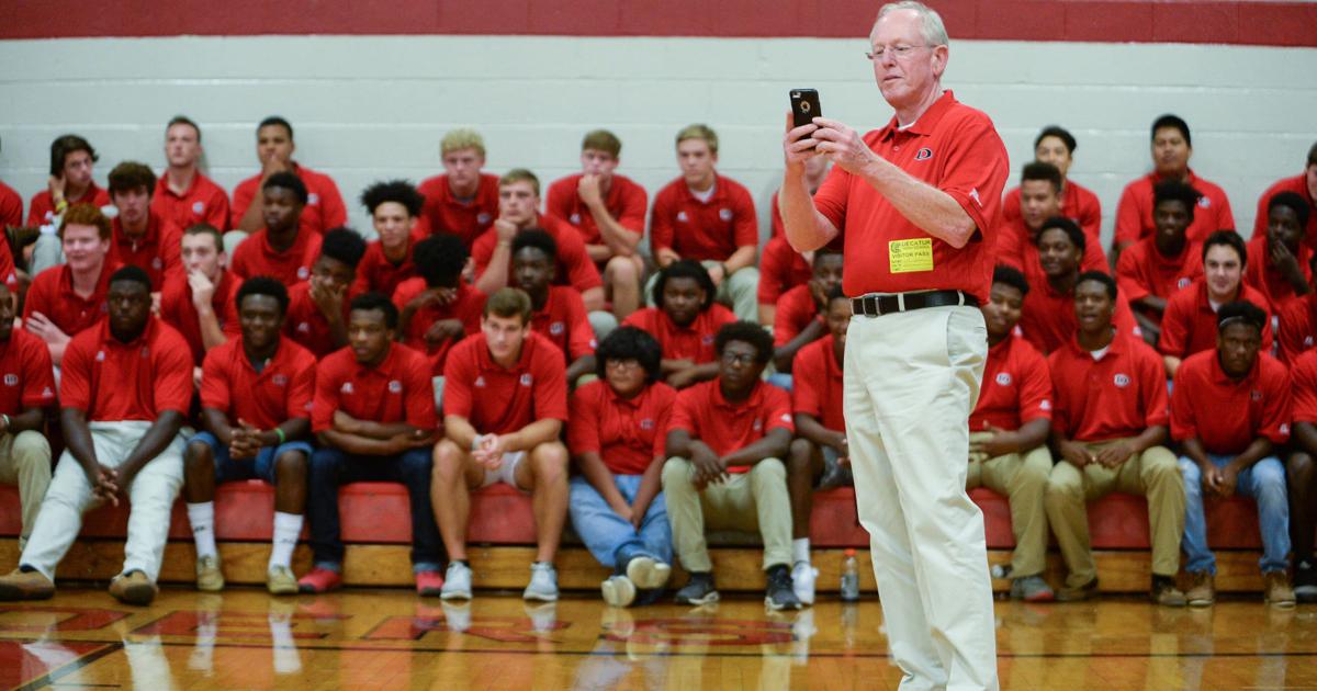 Transition begins in Decatur mayor's office | Decatur | decaturdaily.com