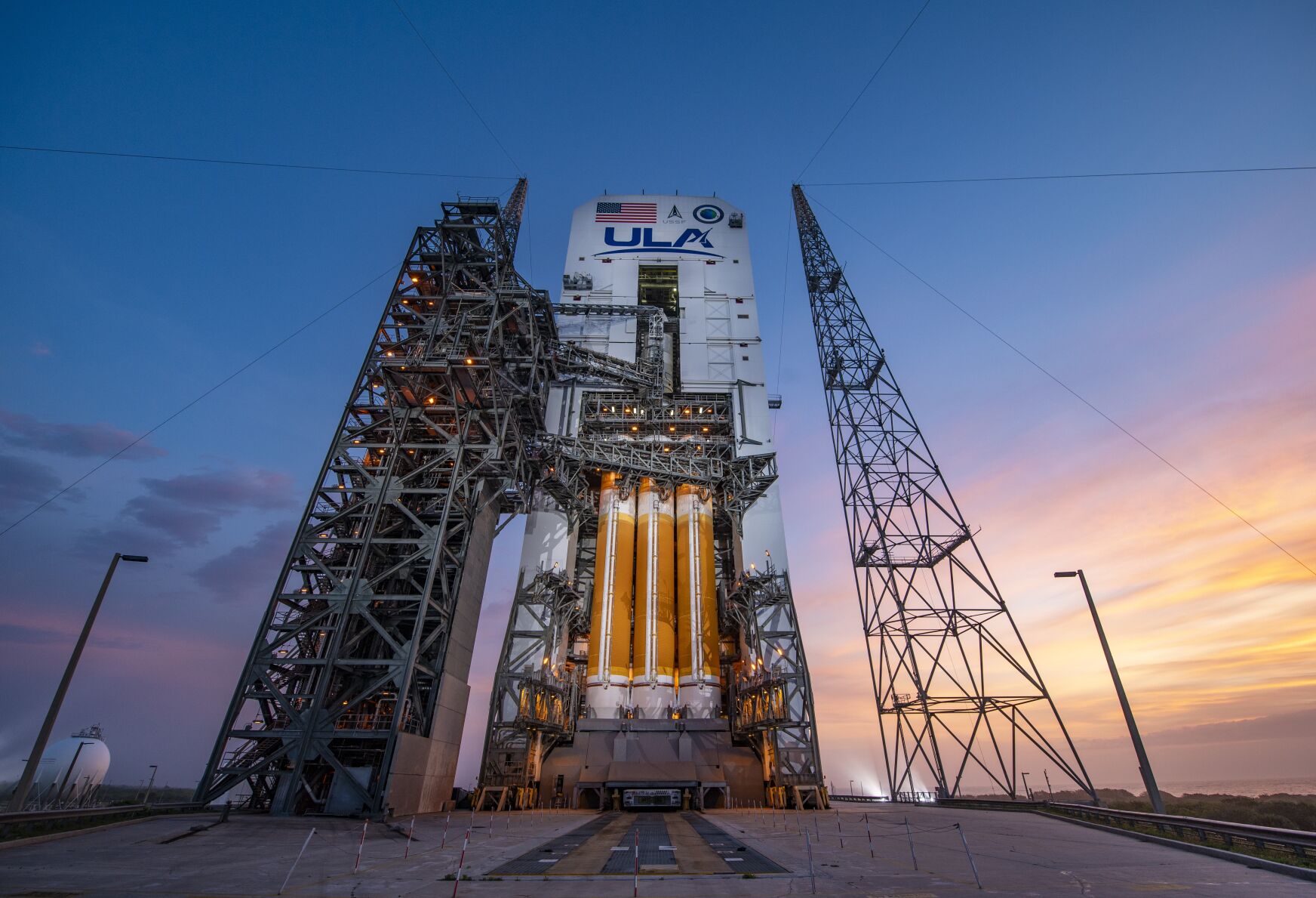 End of an era as ULA's final Delta IV Heavy closes out 63 years of ...