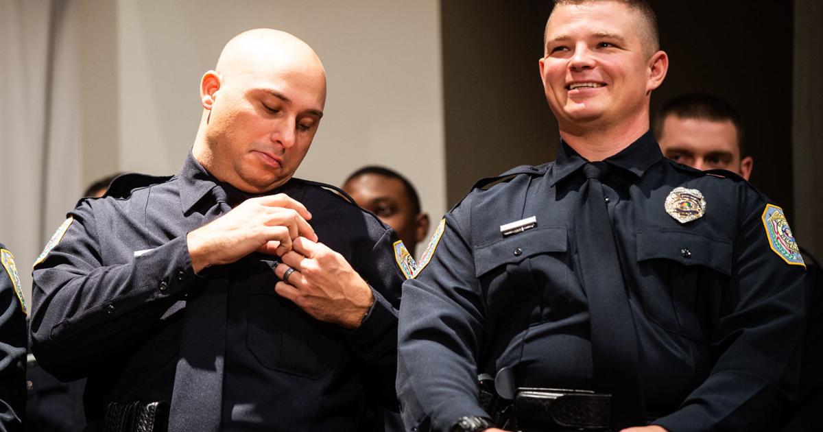 Decatur welcomes new police officers | Decatur | decaturdaily.com