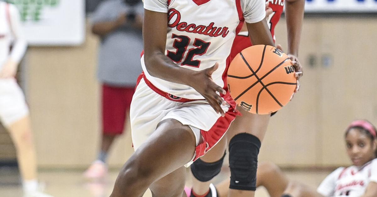 Decatur Northwest Decatur girls in Northwest semifinal | Gallery | decaturdaily.com