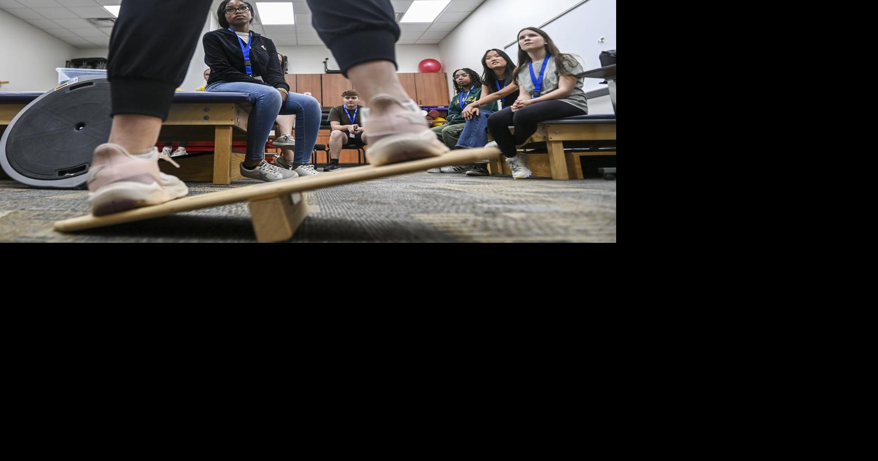 Students explore health care careers at Calhoun camp | Decatur ...