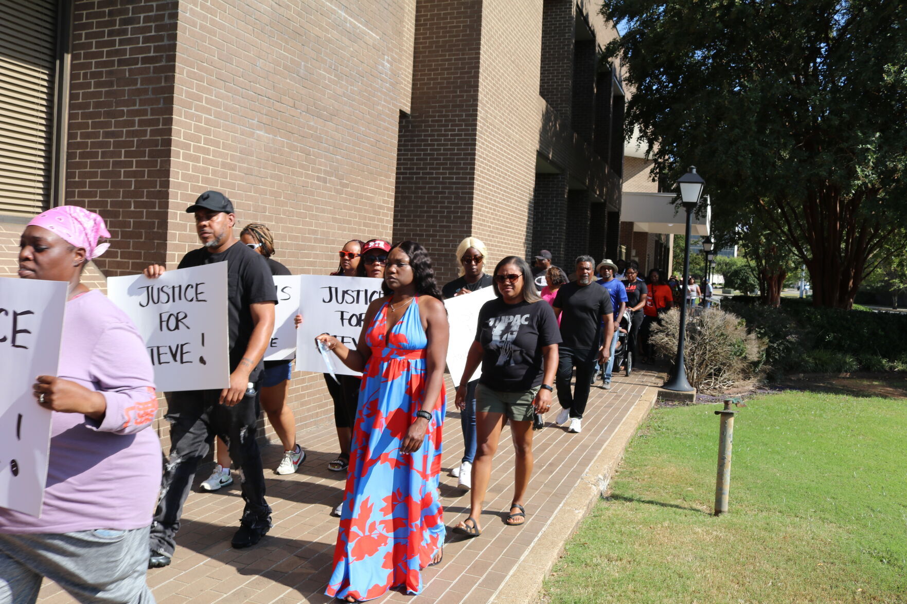 About 100 Protest Decatur Police Killing Of Stephen Perkins | Decatur ...