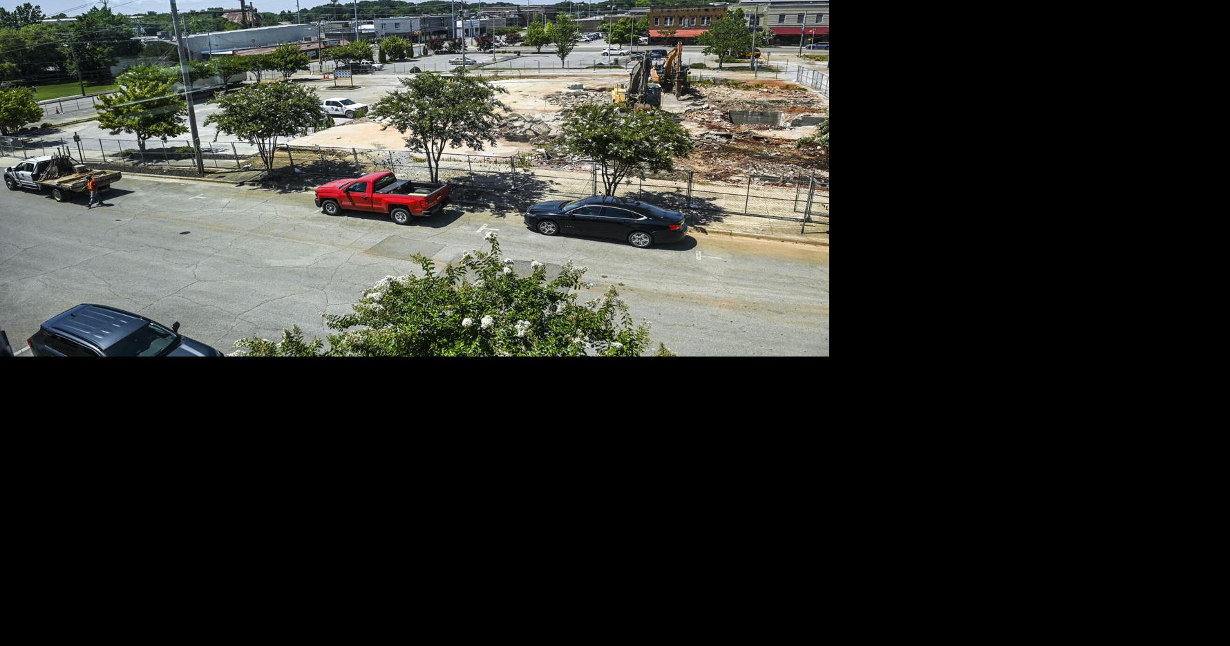 Officials working on staging and traffic plans for downtown ...
