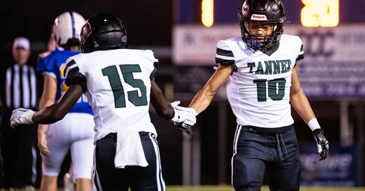 DecaturDaily.com - Prep football rankings: Tanner cracks top 10 for first time this season image