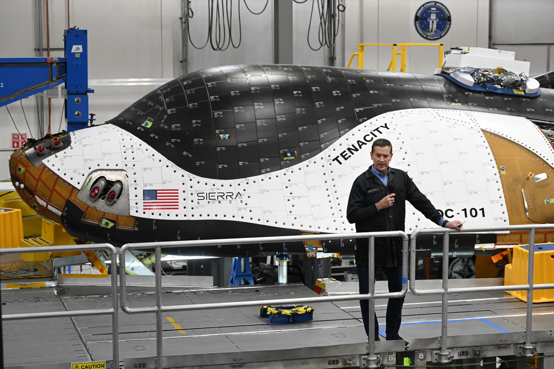 As 1st Vulcan flight nears new space plane Dream Chaser preps for