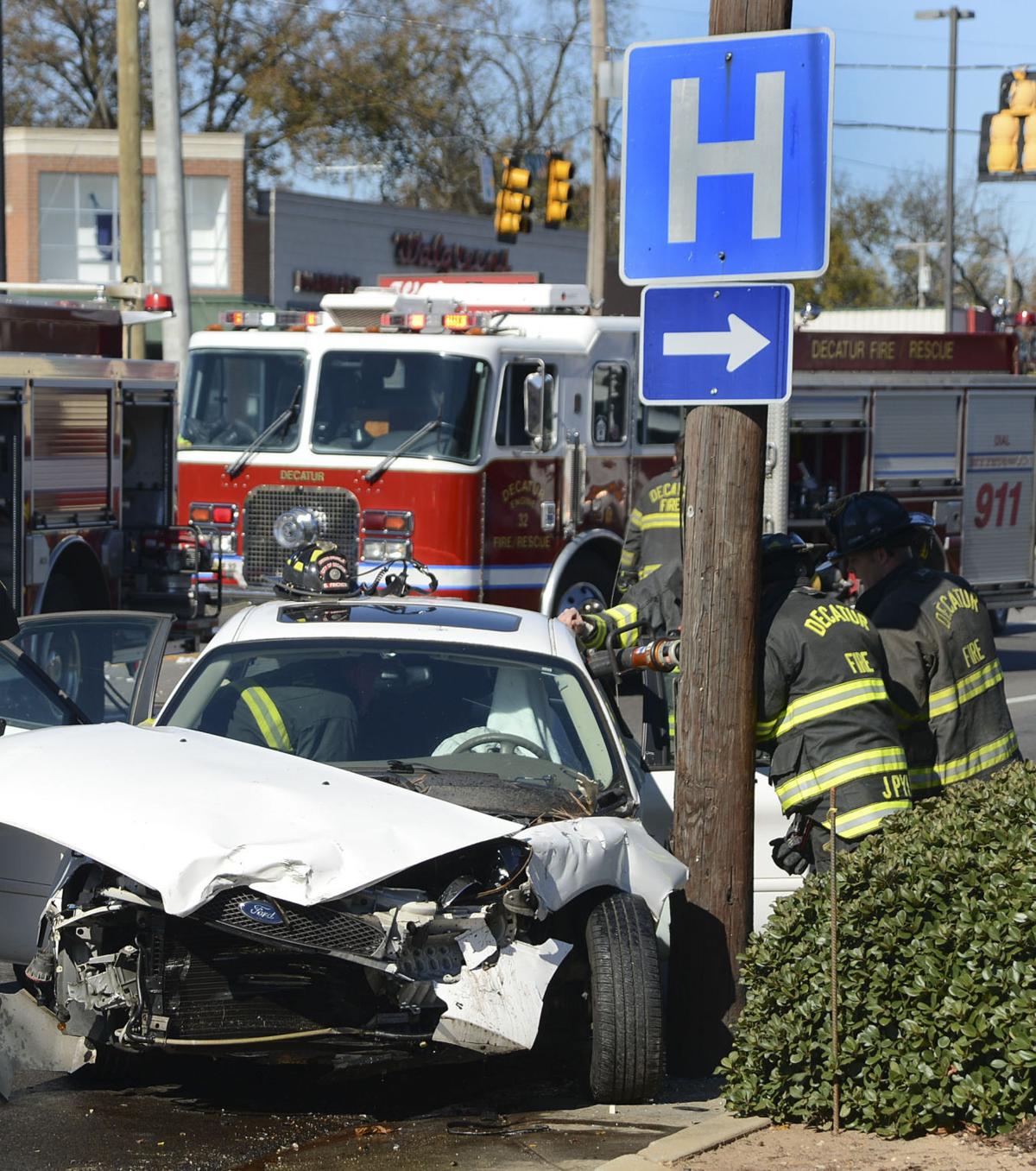 Decatur crash sends 1 to hospital, stalls Sixth Avenue traffic Local