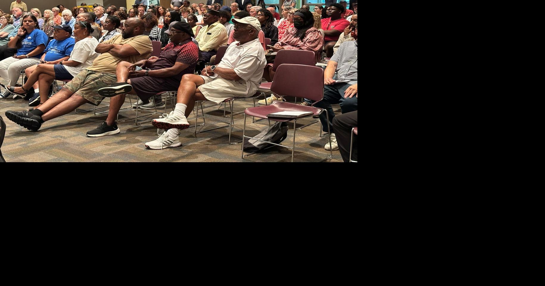 Decatur candidates focus on 'divided city' in forum | Decatur ...