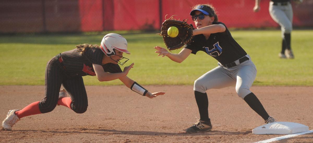 DecaturDaily.com - Hatton's revenge tour continues with win over Lawrence County image