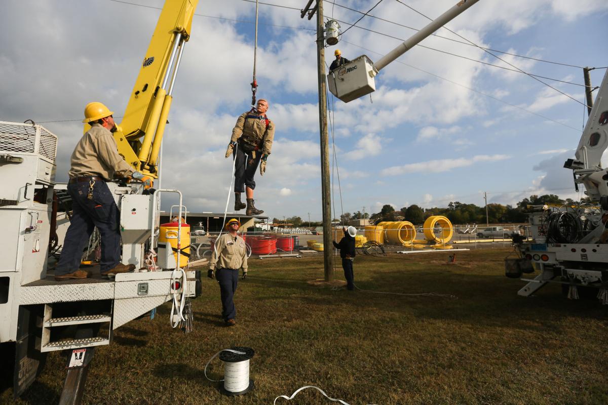 Decatur Utilities' Pole Top Rescue Test Gallery