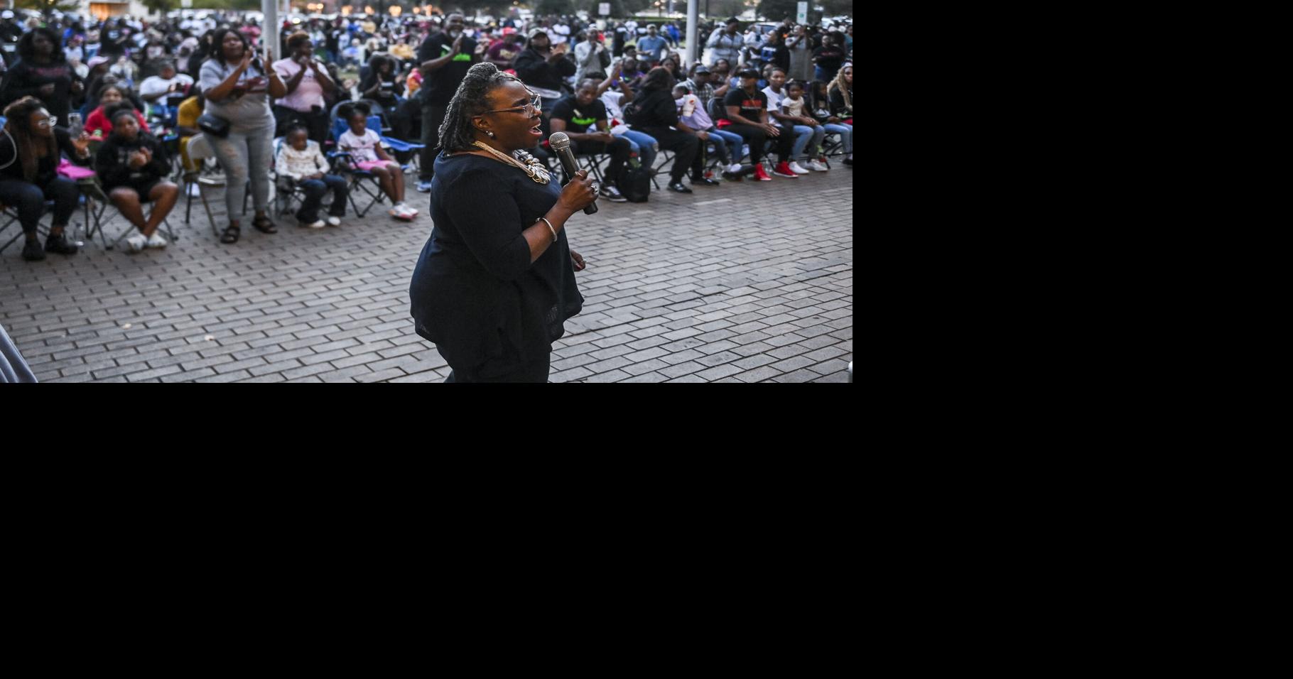 Hundreds attend revival for Steve Perkins | Decatur | decaturdaily.com