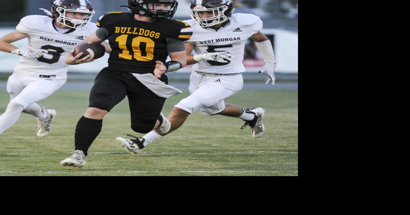 Football Three area players are leading the way to the end zone