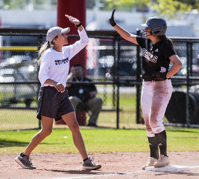DecaturDaily.com - West Morgan’s Burleson named Coach of the Year image