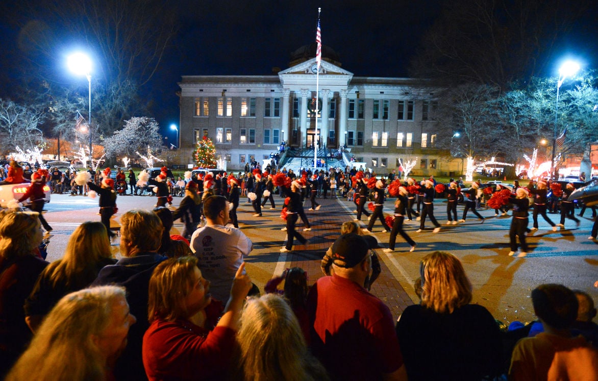 Reliance Bank Christmas Parade In Athens Gallery