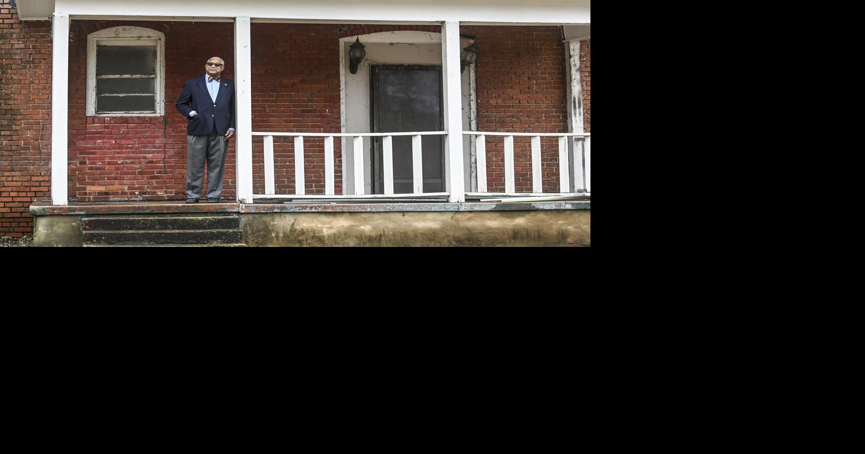 Step into History: April Walking Tours to highlight Decatur's past ...