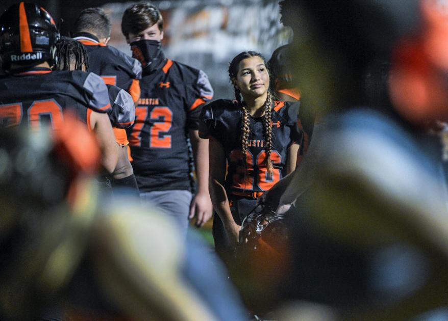 DecaturDaily.com - Female on the Field: Meet Natasha Frassati, Austin High's female football player image