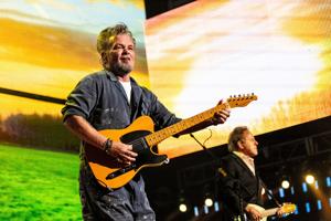 Minutes to Memories: Mellencamp rolling out jukebox of his old hits