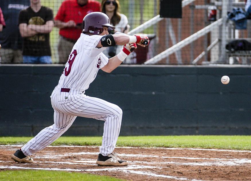 DecaturDaily.com - Playing small: Hartselle using small ball to achieve playoff success image