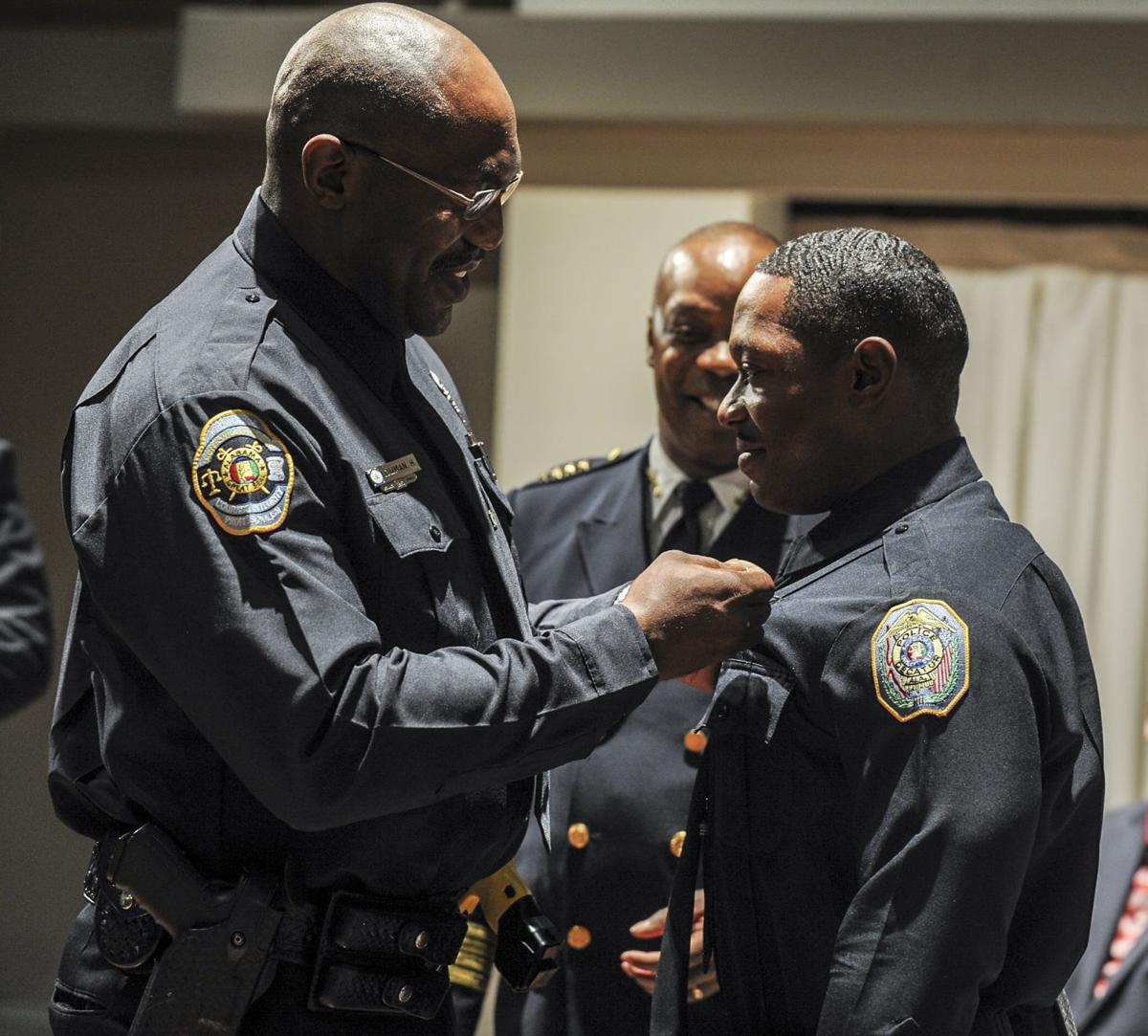 New officers join Decatur police in pinning ceremony Decatur