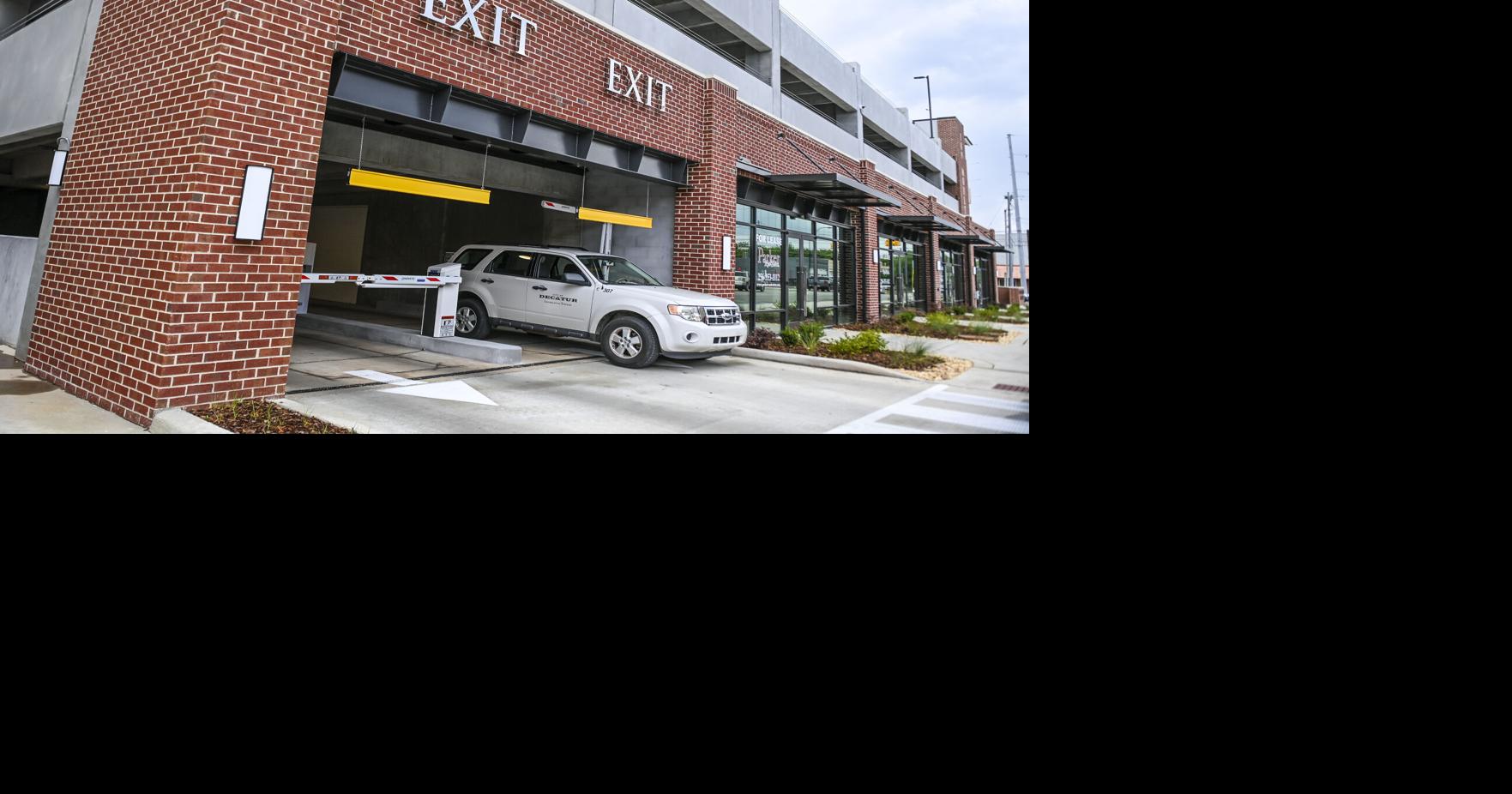 Council to consider extend free lunchtime use of parking deck