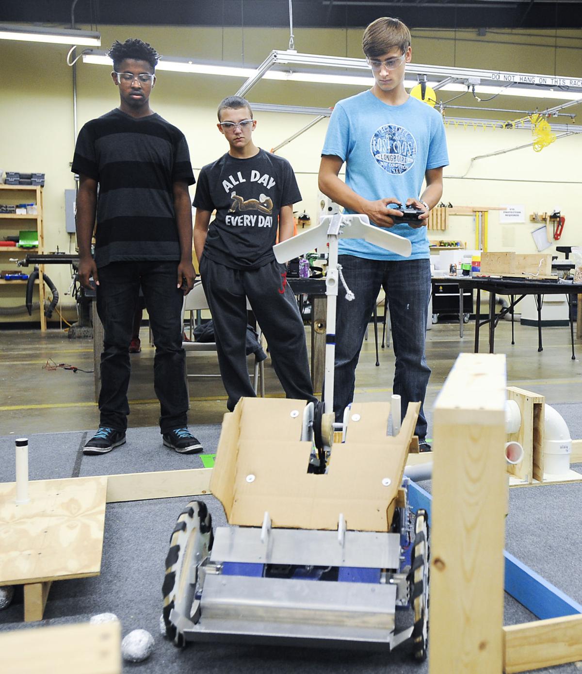 Decatur-Austin Robotics Coalition racking up honors | Opportunity