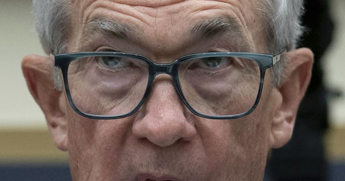 Unchanged 34quacker Federal Reserve keeps interest rates unchanged even as Trump continues ...