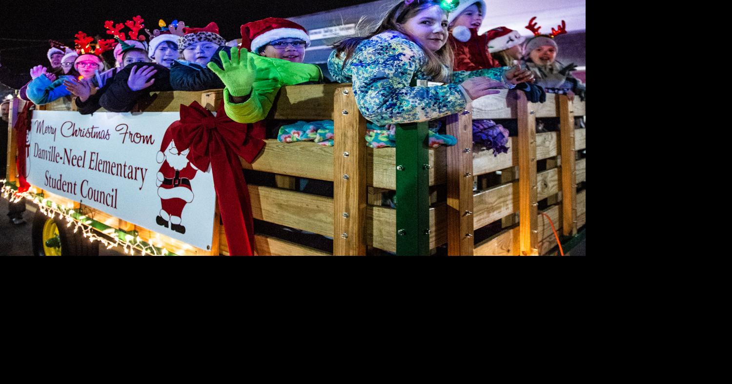 Hartselle Christmas Parade 2022 D191213 Hartselle Christmas Parade | | Decaturdaily.com