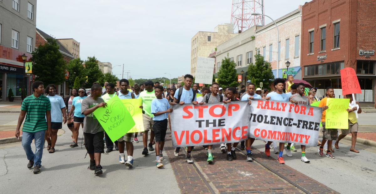 Community unites for anti-violence march | Local News | decaturdaily.com